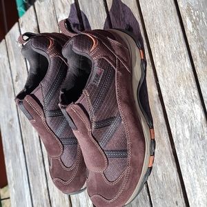 Mens L.L Bean slip on sneakers